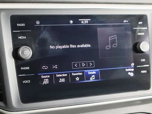 Used 2021 Volkswagen Atlas SE image 34