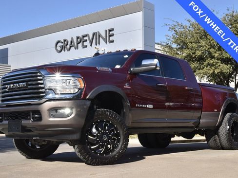 Used 2019 RAM 3500 Limited image 1