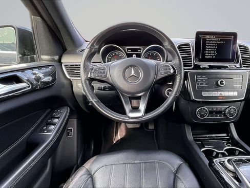 Used 2018 Mercedes-Benz GLE 350 w/ Premium 1 Package image 5