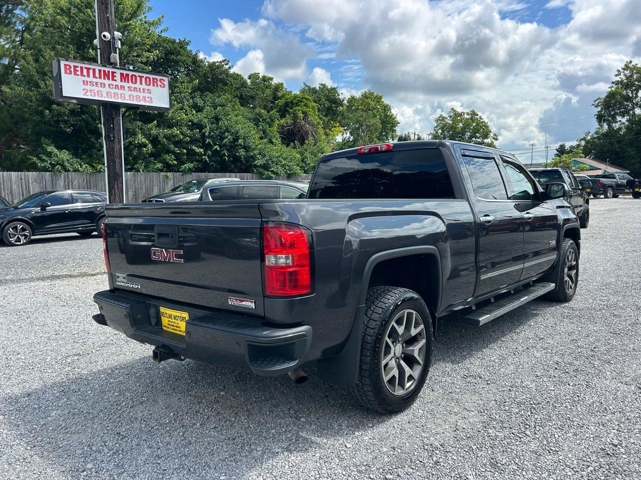 Used 2014 GMC Sierra 1500 SLT w/ All-Terrain Package AWD/4WD image 2