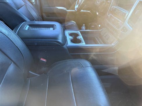 Used 2018 GMC Sierra 1500 SLT AWD/4WD image 9