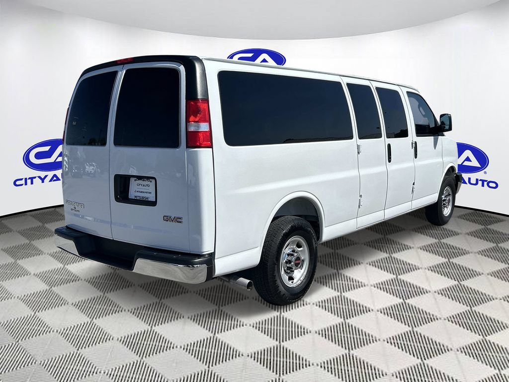 Used 2025 GMC Savana 3500 LT w/ LT Preferred Equipment Group RWD image 4