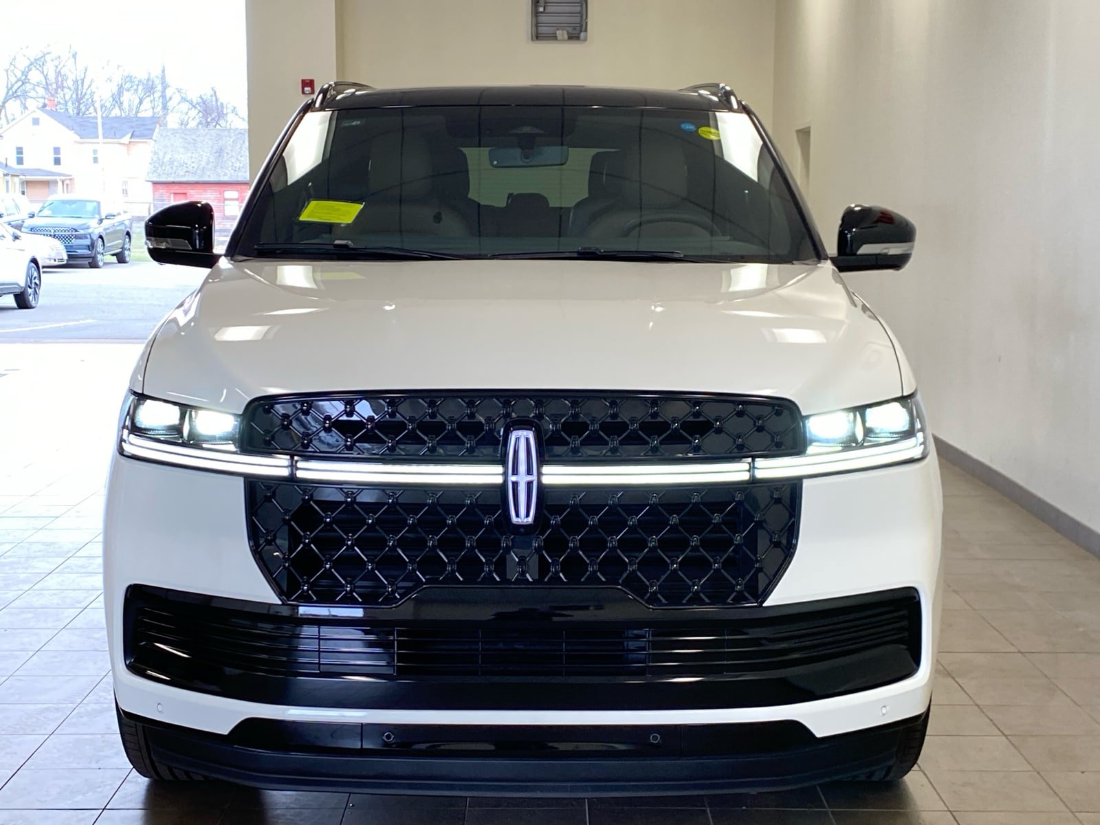 New 2026 Lincoln Navigator Black Label AWD/4WD image 3