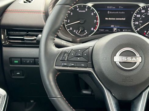 Used 2024 Nissan Sentra SR w/ SR Premium Package FWD image 18