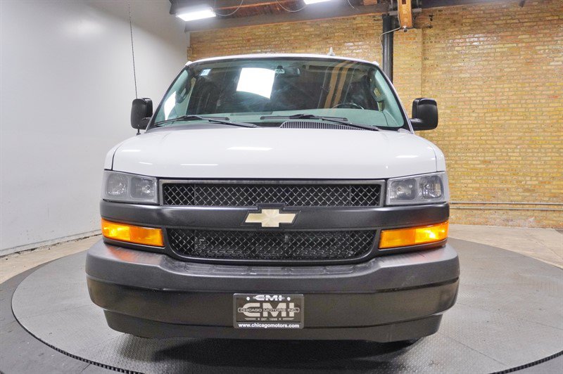 Used 2019 Chevrolet Express 3500 LS RWD image 4