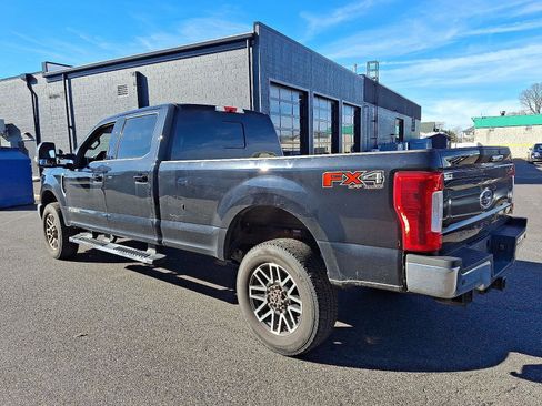 Used 2019 Ford F250 Lariat w/ Lariat Value Package image 6