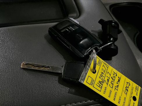 Used 2017 Chevrolet Tahoe LT image 15