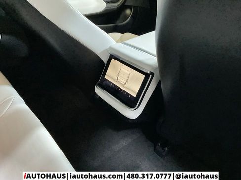 Used 2022 Tesla Model S AWD/4WD image 19