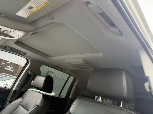 Used 2015 Chevrolet Suburban LTZ AWD/4WD image 34
