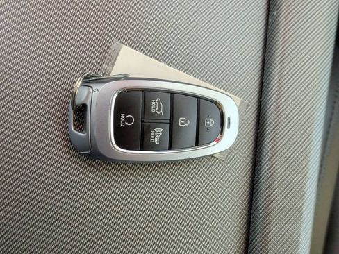 Used 2025 Hyundai Palisade SEL FWD image 47
