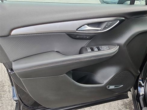 Certified 2025 Buick Envision Sport Touring image 12