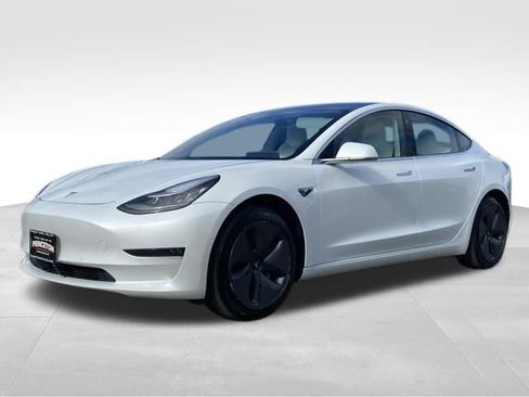Used 2019 Tesla Model 3 image 3