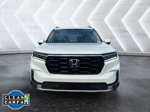 Used 2023 Honda Pilot Elite image 2