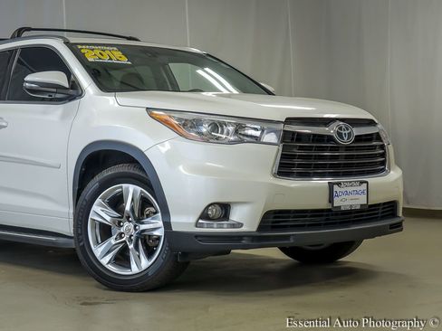 Used 2015 Toyota Highlander Limited Platinum image 3