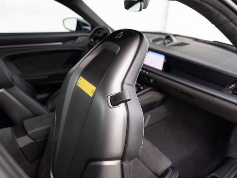 Certified 2022 Porsche 911 GT3 image 28