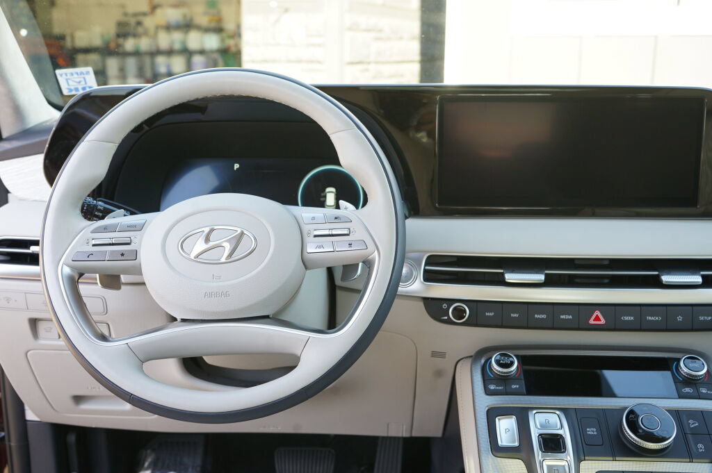 Certified 2023 Hyundai Palisade Calligraphy AWD/4WD image 26
