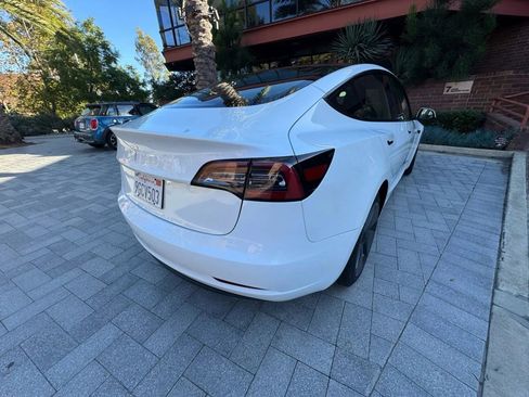 Used 2023 Tesla Model 3 Standard Range image 7