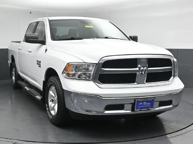 Used 2021 RAM 1500 Classic SLT AWD/4WD image 1