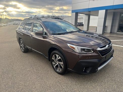 Used 2021 Subaru Outback Limited w/ Popular Package #2 image 7