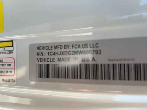 Certified 2021 Jeep Wrangler Unlimited Sport w/ Sun And Sound Package image 19