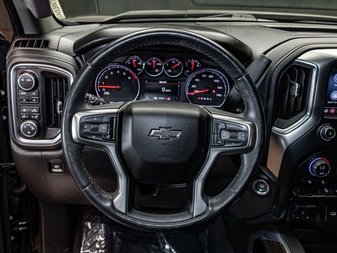 Used 2021 Chevrolet Silverado 1500 LT Trail Boss w/ Bed Protection Package image 15