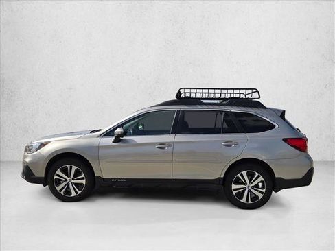 Used 2018 Subaru Outback 2.5i Limited AWD/4WD image 8