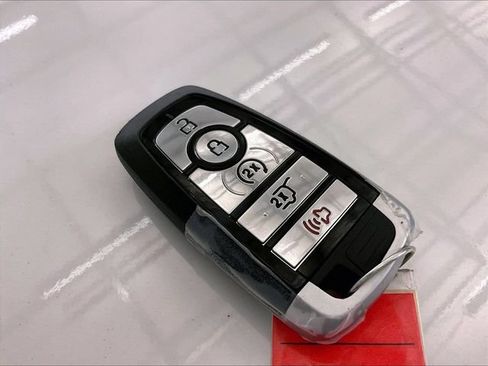 Used 2022 Ford Mustang Premium RWD image 9