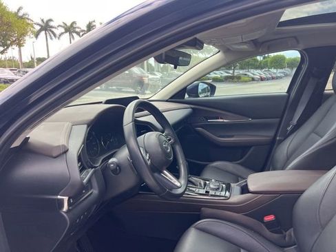 Used 2023 MAZDA CX-30 AWD 2.5 S w/ Premium Package image 17