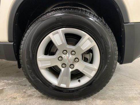 Used 2009 GMC Acadia SLT w/ Visibility Package image 5