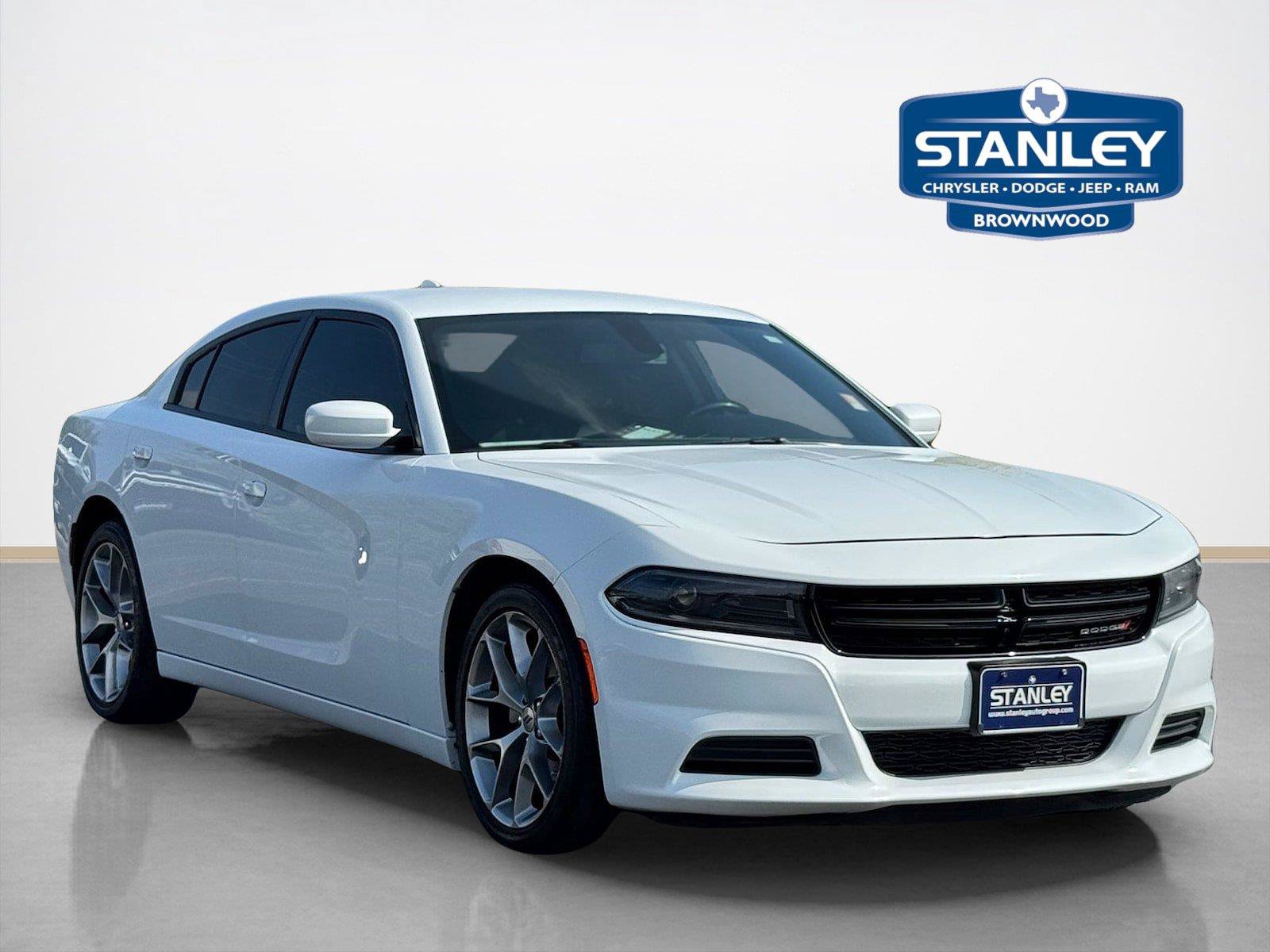 Used 2022 Dodge Charger SXT w/ Plus Group RWD image 1