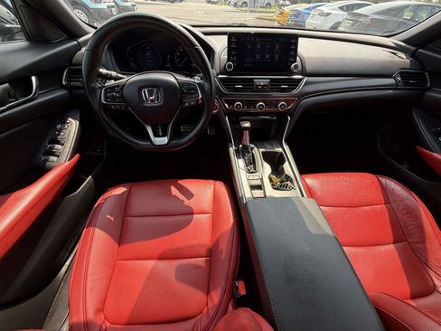 Used 2021 Honda Accord Sport image 8