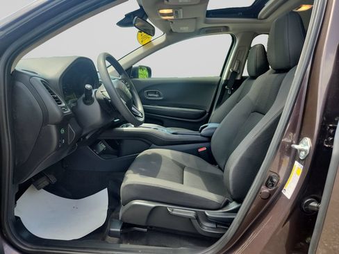 Used 2022 Honda HR-V EX image 10