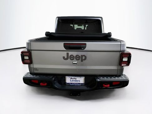Used 2020 Jeep Gladiator Rubicon AWD/4WD image 6