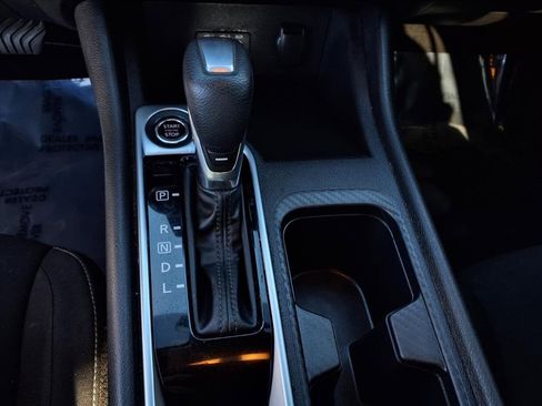 Used 2022 Nissan Sentra SV image 11