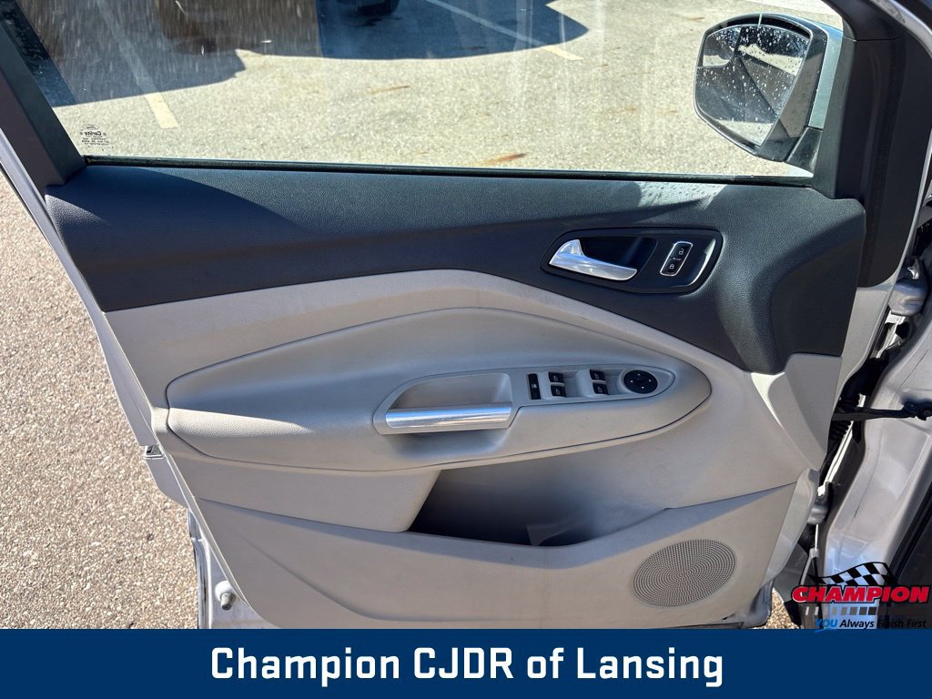 Used 2014 Ford Escape SE w/ Equipment Group 201A AWD/4WD image 12
