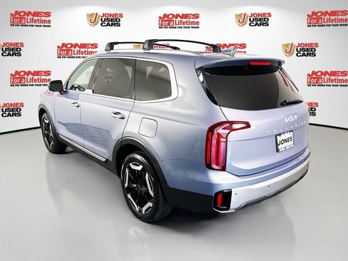 Used 2024 Kia Telluride S w/ S Sunroof Package AWD/4WD image 2