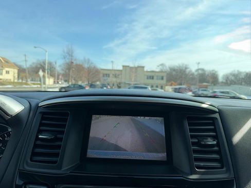 Used 2015 Nissan Pathfinder SV w/ Cargo Package image 14