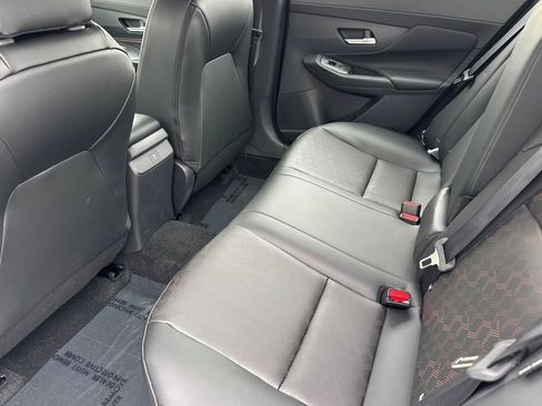 New 2026 Nissan Sentra SR w/ SR Premium Package FWD image 9