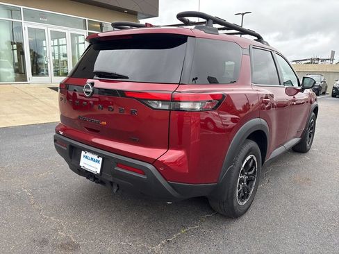 Used 2023 Nissan Pathfinder Rock Creek AWD/4WD image 5