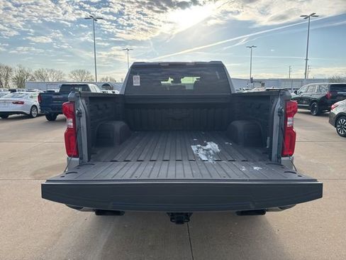 Used 2024 Chevrolet Silverado 1500 RST w/ Redline Edition image 5