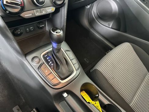 Used 2021 Hyundai Kona SEL image 20