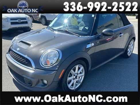 Used 2011 MINI Cooper S image 1