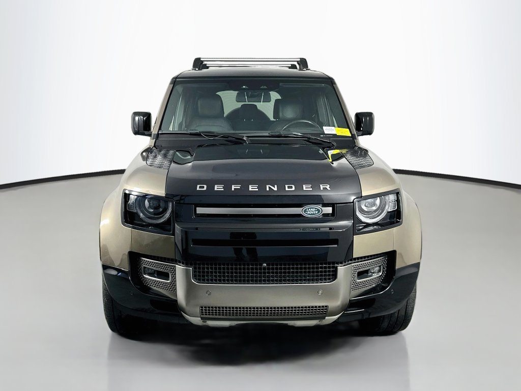 Used 2021 Land Rover Defender 110 X AWD/4WD image 2