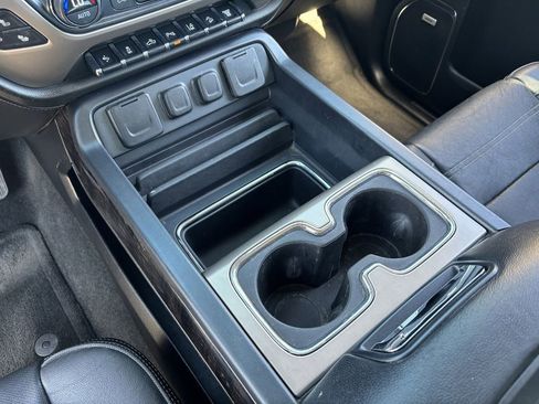 Used 2016 GMC Sierra 2500 Denali w/ Duramax Plus Package image 24