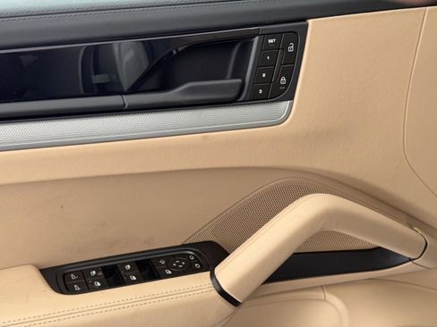 New 2026 Porsche Cayenne S image 14