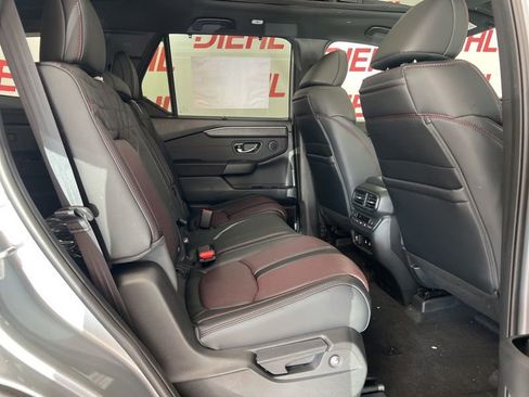 New 2026 Honda Pilot Black Edition image 11