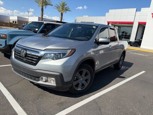 Used 2020 Honda Ridgeline RTL-E image 2