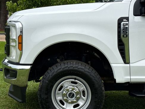 Used 2024 Ford F250 XL w/ XL Chrome Package AWD/4WD image 54