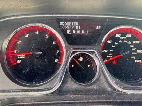 Used 2013 GMC Acadia Denali image 5