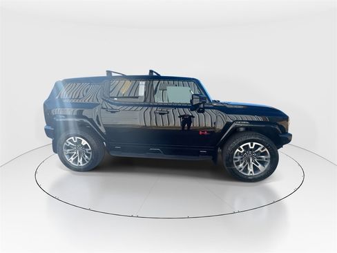 Used 2025 GMC Hummer EV 3X w/ LPO, Sport Package image 9